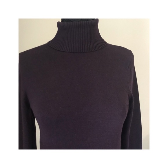 GAP Turtle Neck Bundle - Picture 4 of 8